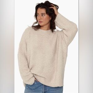 SET ACTIVE - BOUCLÉ OVERSIZED CREWNECK SWEATER